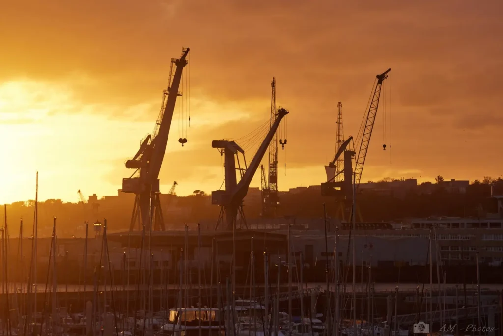 Grues arsenal_Brest_B retagne_Finistère